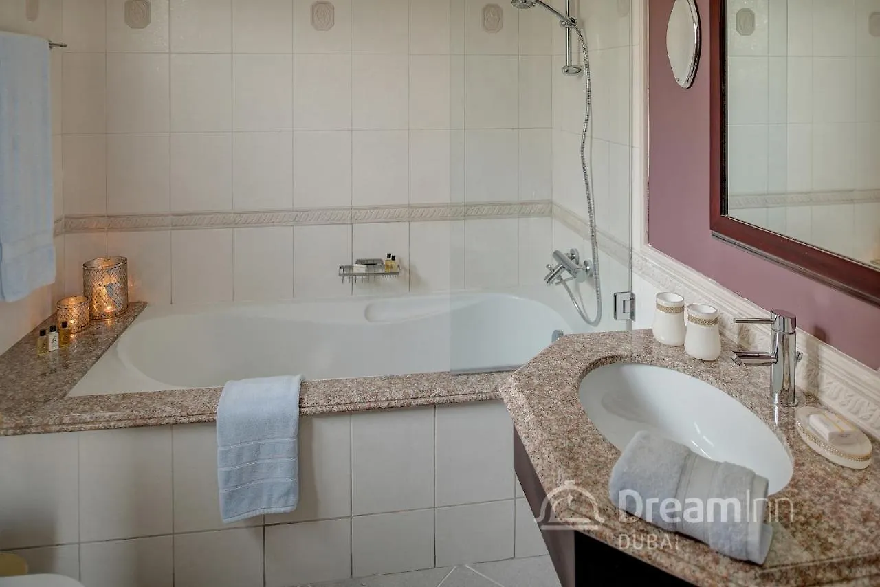 Dream Inn - Arabian Retreat Palm Villa Dubai
