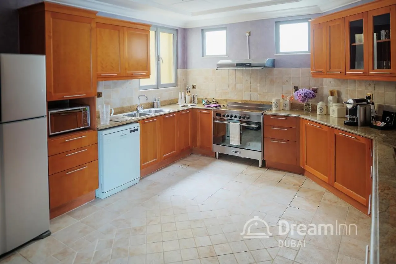 Dream Inn - Arabian Retreat Palm Villa Dubai United Arab Emirates