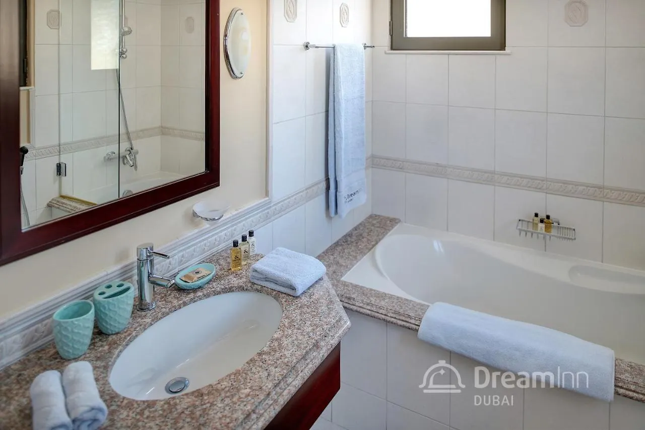 Dream Inn - Arabian Retreat Palm Villa Dubai